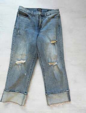 Scoop Women's Distressed Slim Ankle Jeans Size 4 Short Light Wash